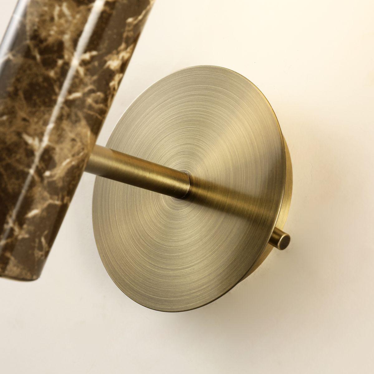 Картинка Настенный светильник Favourite Fest 2750-1W