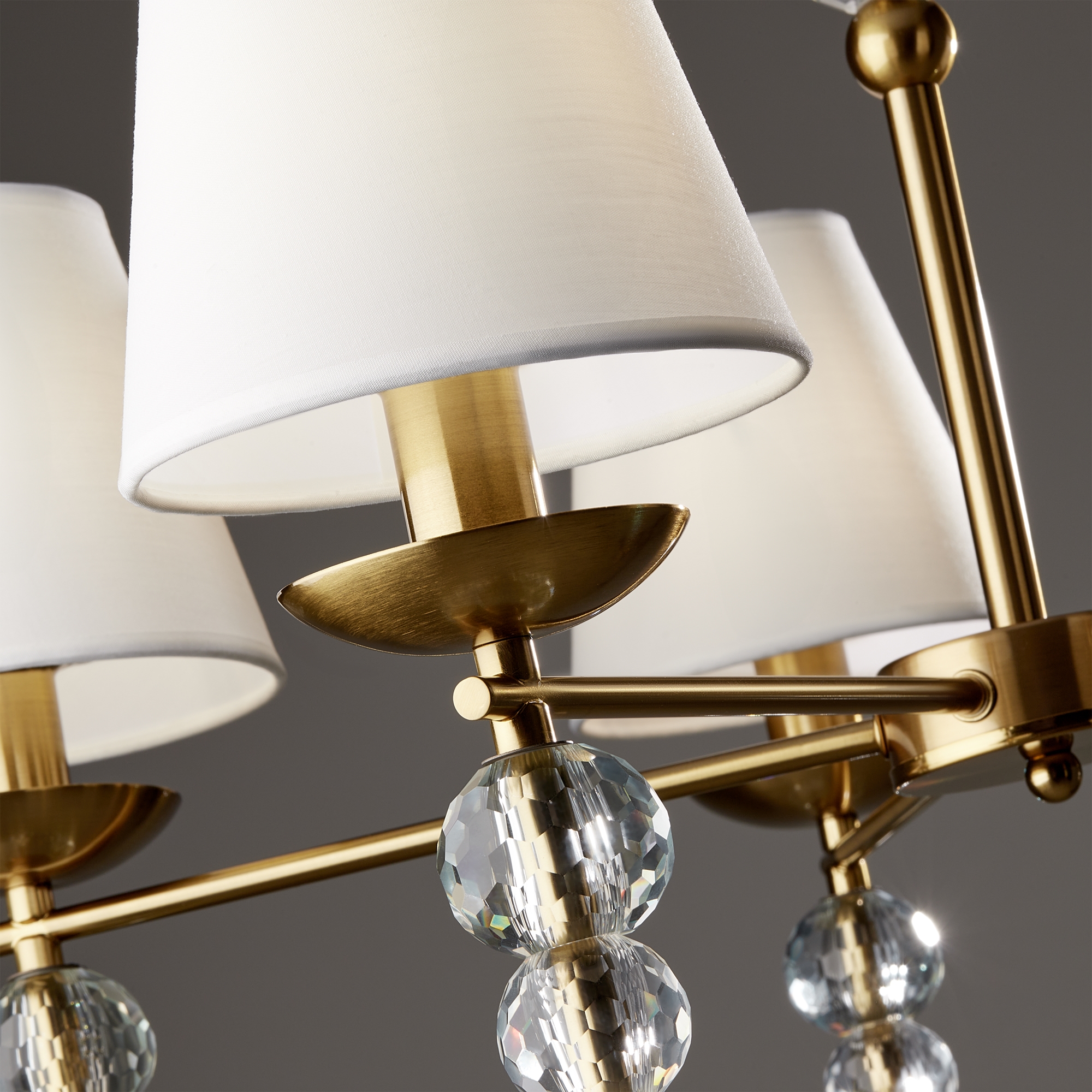 Картинка Потолочная люстра Freya Crystal FR1009CL-05BS